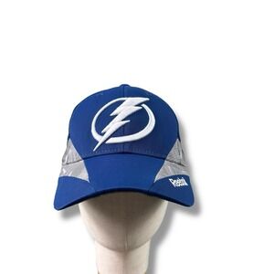 Reebok NHL Center Ice Tampa Bay Lightning Authentic Hockey Flex Fit Hat L/XL EUC